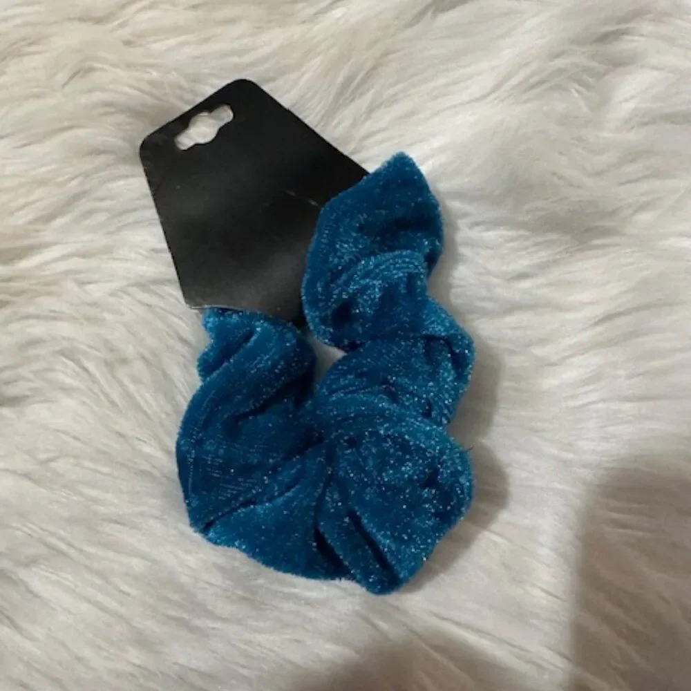 Bundle (6) Satin & Velvet Scrunchie   SC8119  - KIDS  Handmade NWT Boutique